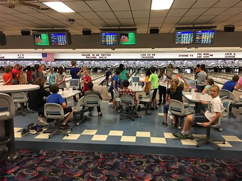 Poelking lanes - Bumper Short Season League Starts at 10am at Poelking Woodman Lanes. Not too late to join!